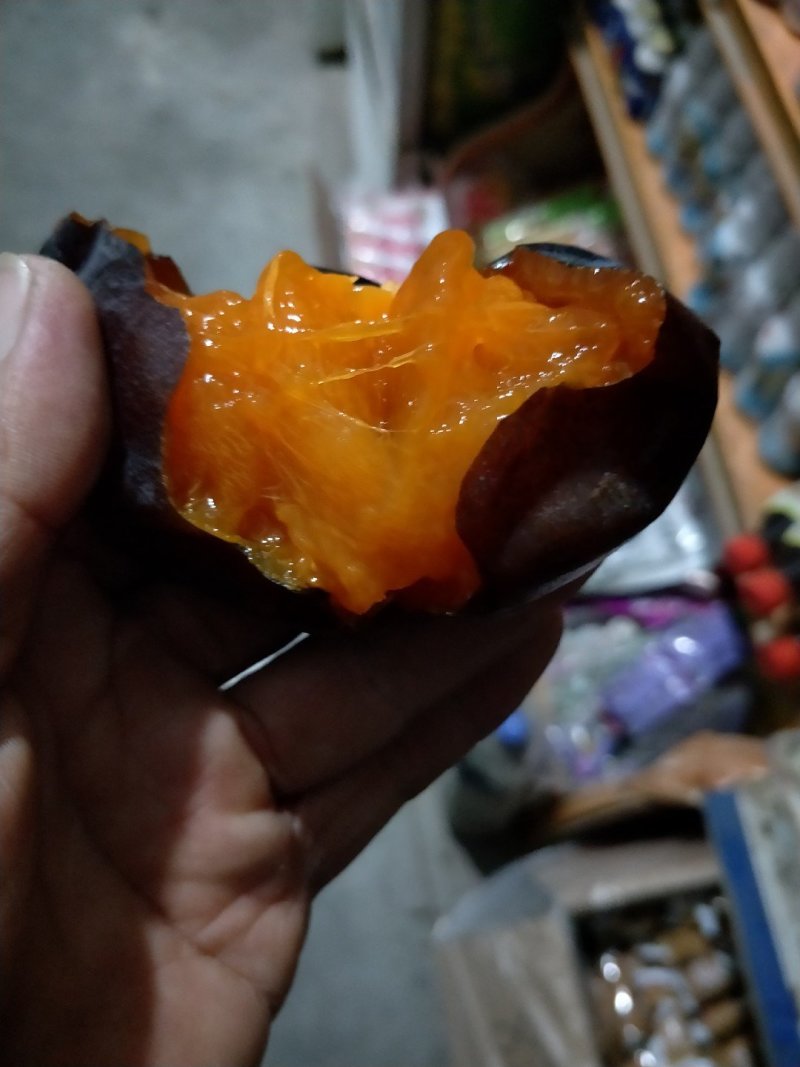 黑柿子，一级水果，甜度高，口感细腻，营养价值高。