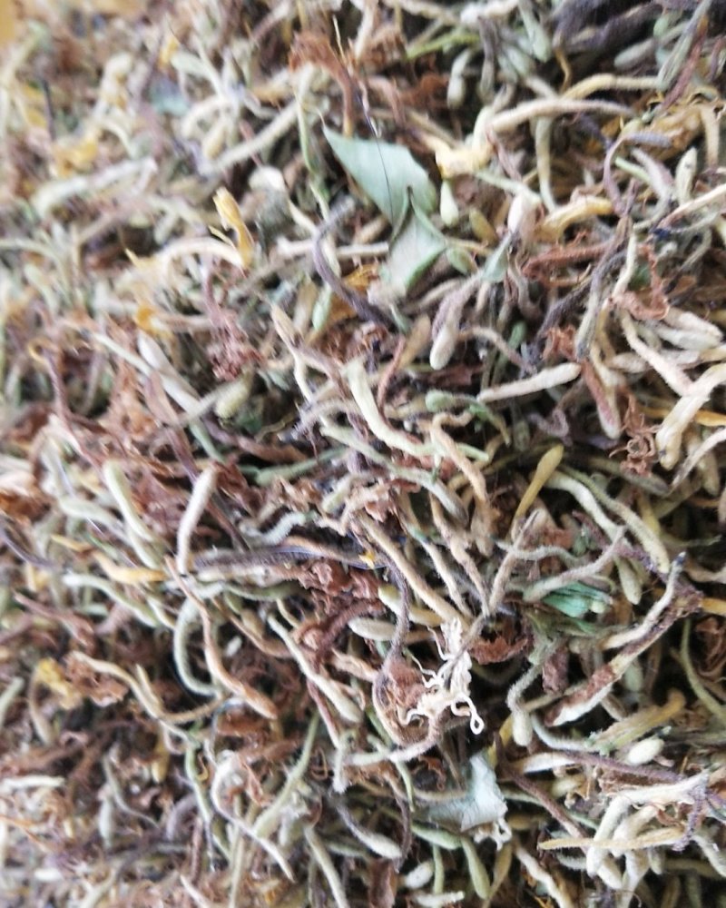金银花湖北高山野生带毛金银花阳光生晒金银花干货纯手工采摘