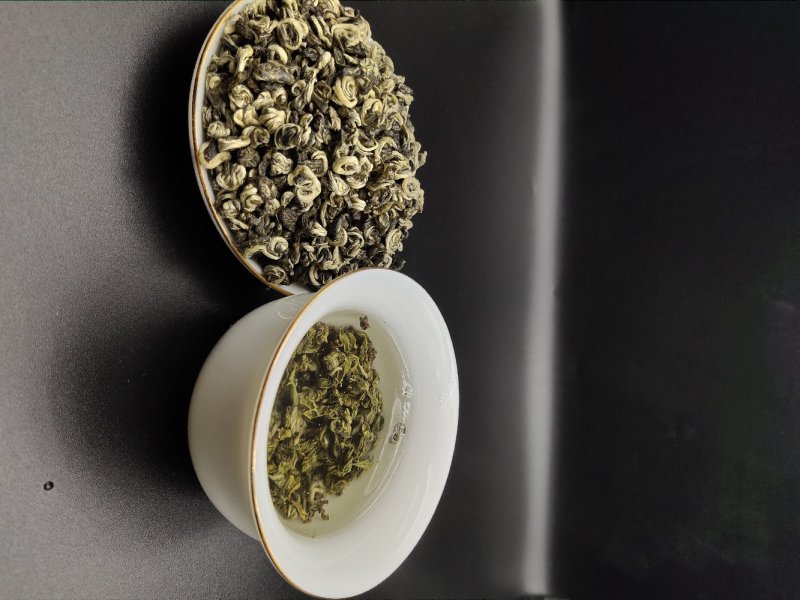 绿茶碧螺春云南大绿茶一斤价80元/斤包邮特级绿茶