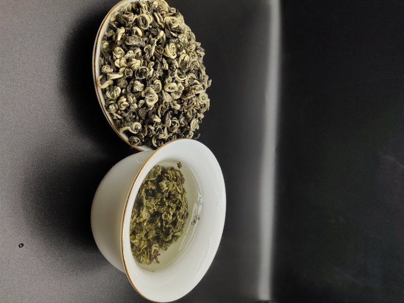 绿茶碧螺春云南大绿茶一斤价80元/斤包邮特级绿茶