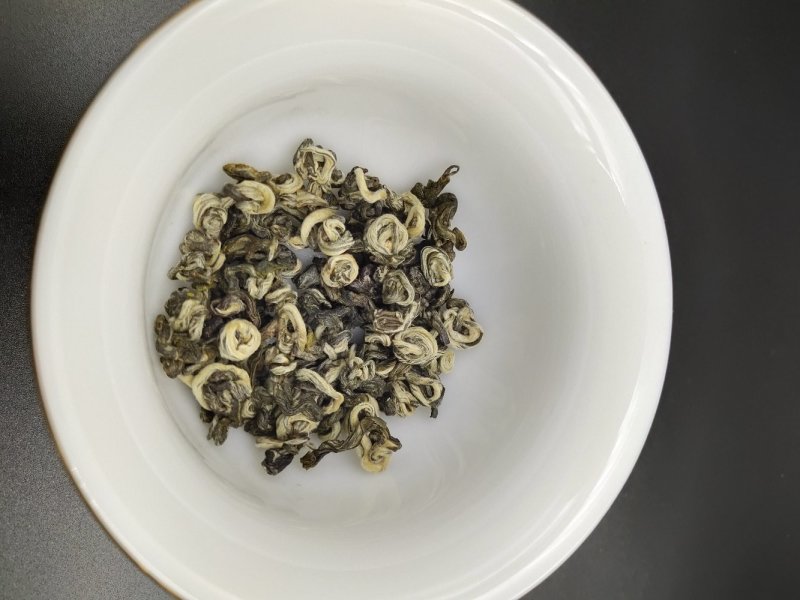 绿茶碧螺春云南大绿茶一斤价80元/斤包邮特级绿茶