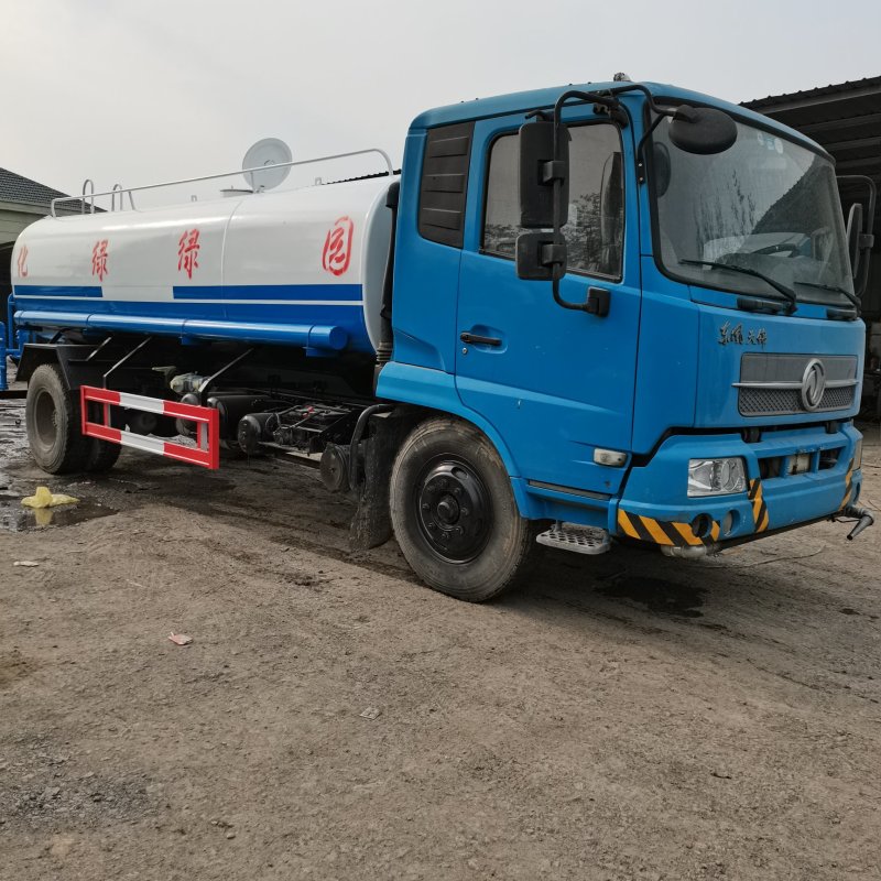 东风天锦12方洒水车厂家直销道路除尘消毒