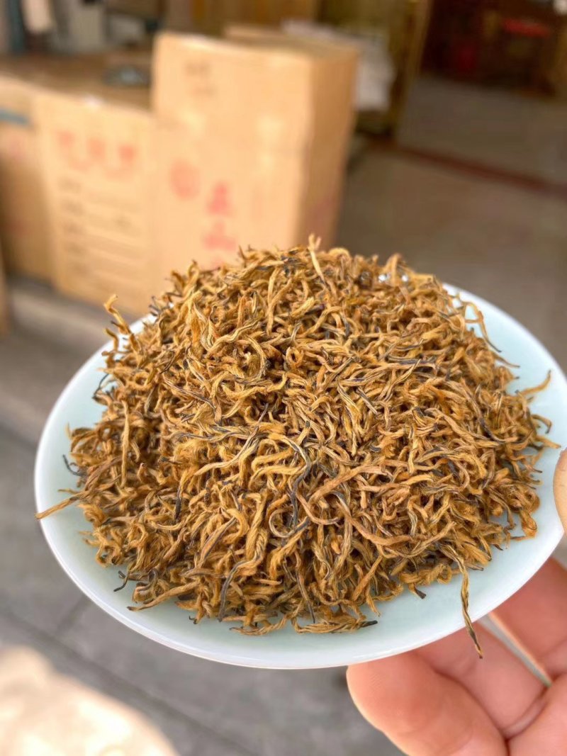 金骏眉红茶小嫩芽头明前桐木关红茶手工制作高山花香型耐泡型
