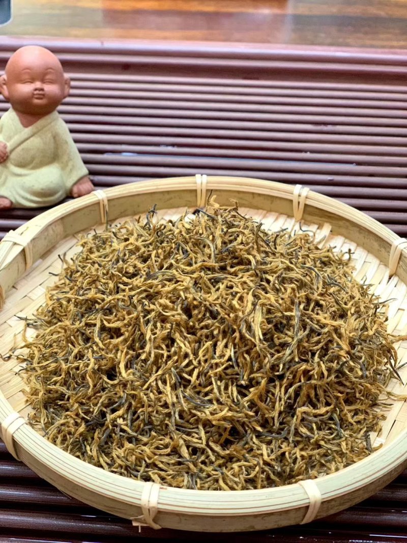 金骏眉红茶小嫩芽头明前桐木关红茶手工制作高山花香型耐泡型