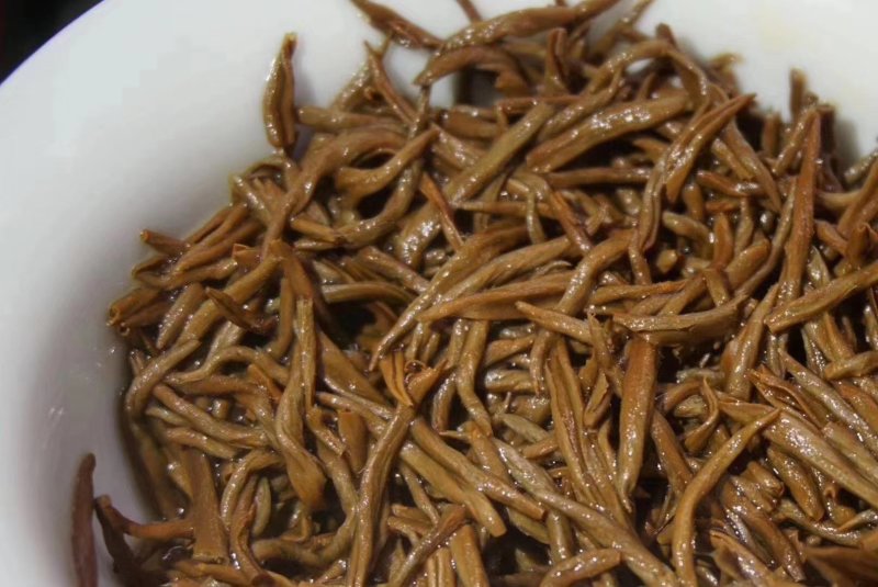 金骏眉红茶小嫩芽头明前桐木关红茶手工制作高山花香型耐泡型