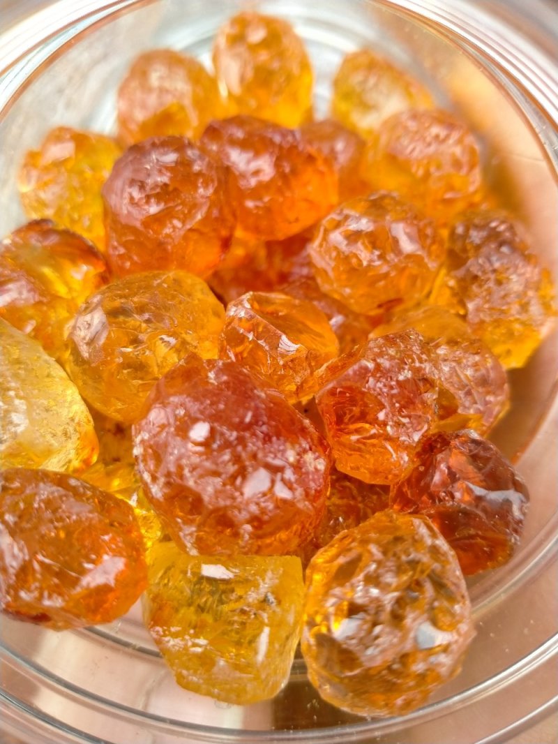 桃胶、红胶、黄胶、白胶等桃胶产品！产地直销！价格优！