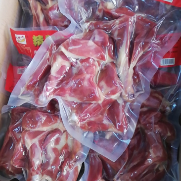 腊鸭腿真空包装一件13斤一袋3个