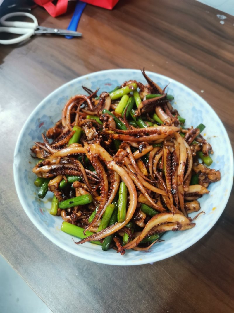冷冻阿根廷鱿鱼须二本足大鱿鱼头鱿鱼足鱿鱼爪鱿鱼串海鲜水产