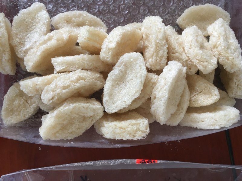 燕窝燕窝碎压块自然色泽免挑毛干度足