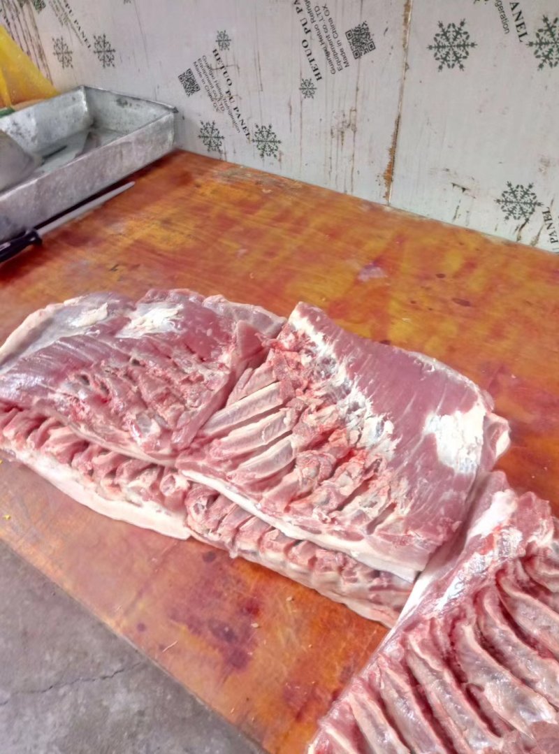 猪副产品挑骨新鲜五花肉