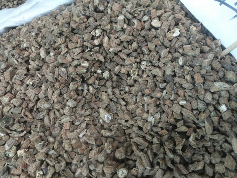 续断，选装，统货都有，欢迎咨询