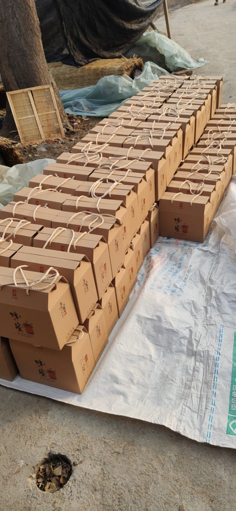 【严选】精品蜂蜜源自大山农户自家养殖口感纯正不掺糖
