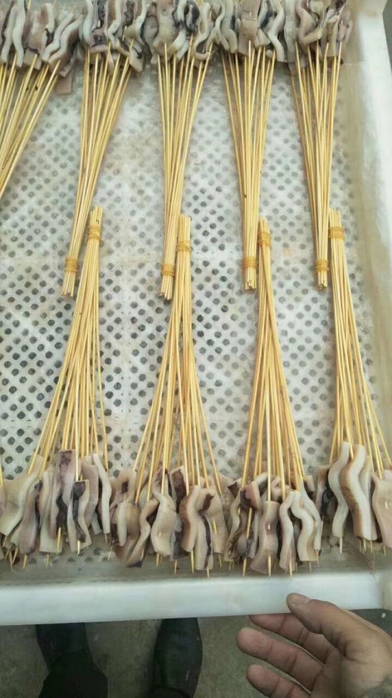 鱿鱼串鱿鱼小串鱿鱼手把串网红手把串鱿鱼，鱿鱼须串源头直发