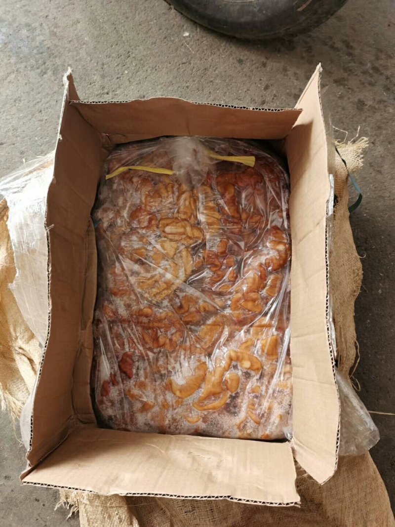 畜牧冻品请选购优质驴肉马肉板肠下水