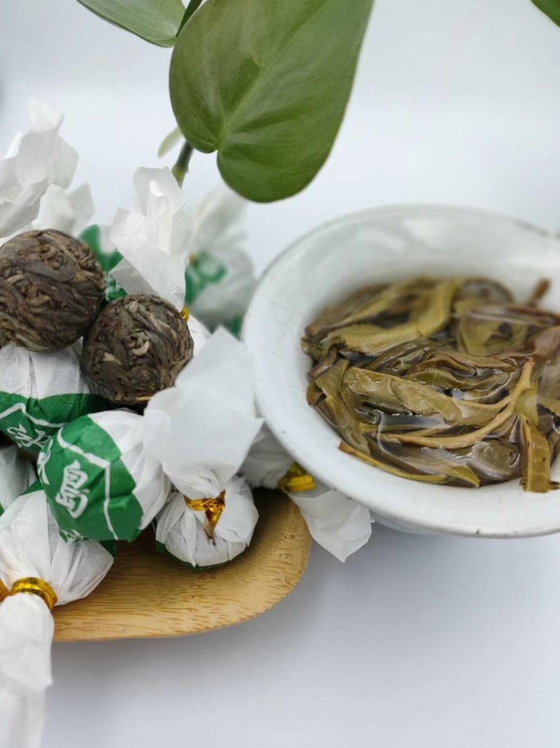 冰岛茶普洱生茶龙珠一次一个方便携带古树茶口感很好