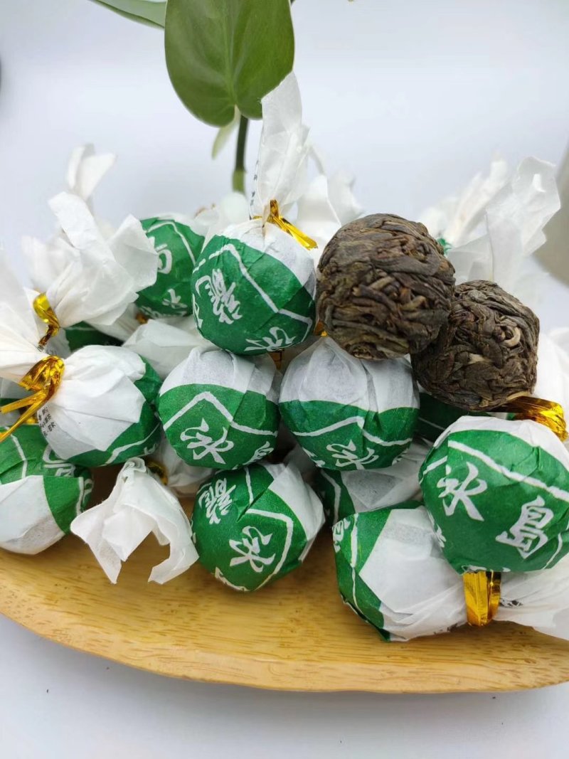 冰岛茶普洱生茶龙珠一次一个方便携带古树茶口感很好