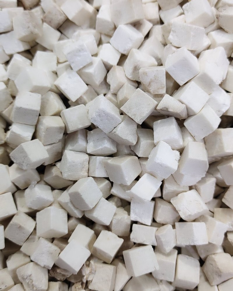 云南茯苓丁颜色白丁型完整量大从优