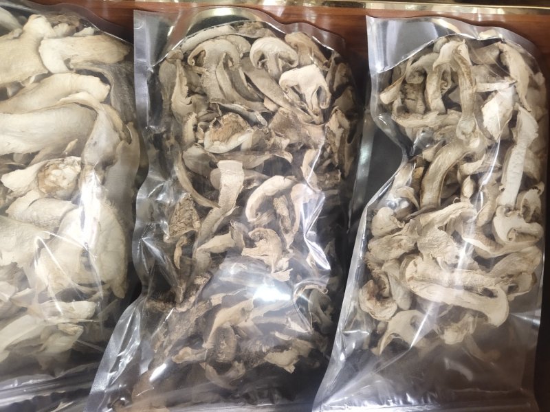 野生菌批发，各种野生食用菌类干品
