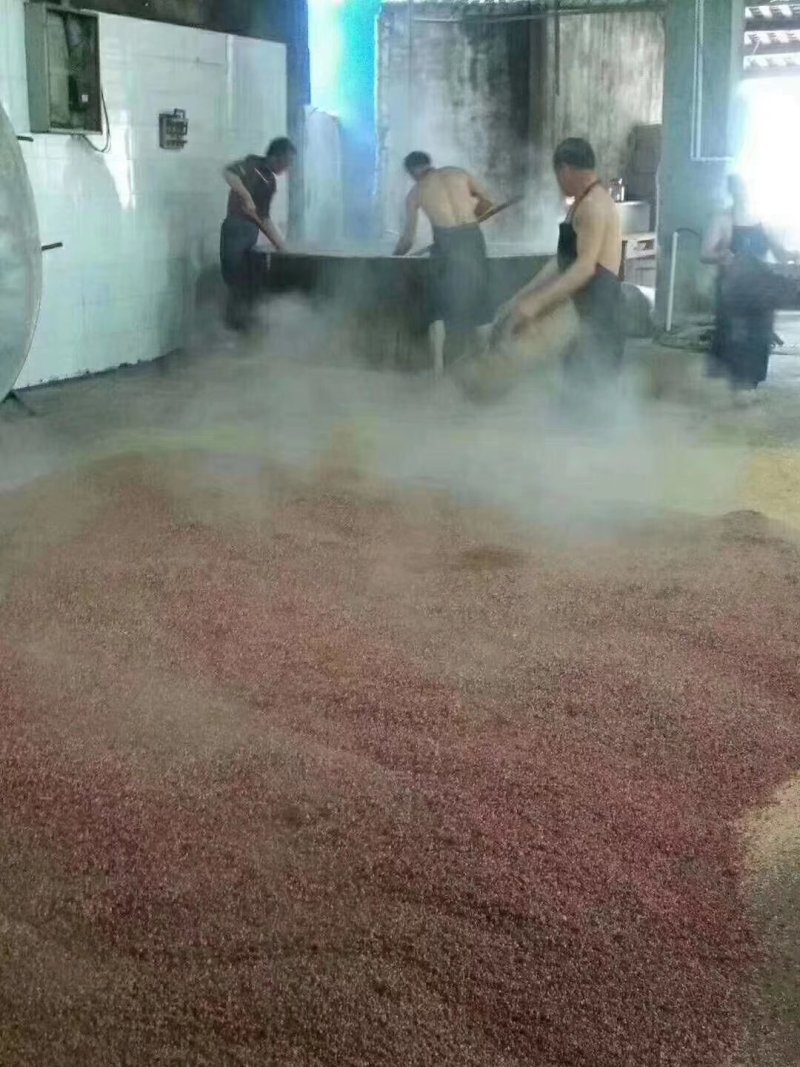 传统工艺纯粮酿造零添加高粱酒