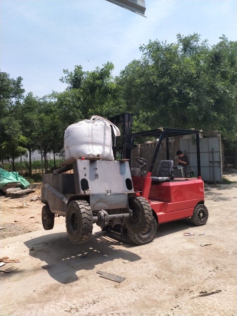 电动叉车2吨叉车纯电动1.5吨叉车新能源电动叉车价格不高