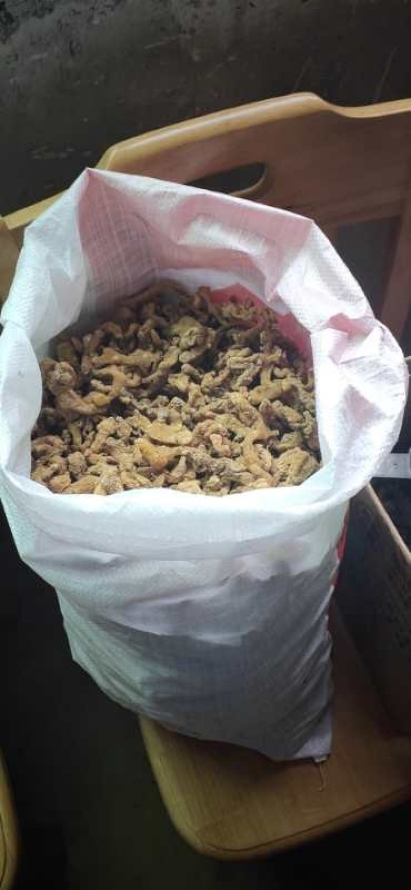 湖南纯野生姜形多花甜黄精，块茎，量大价格可优惠