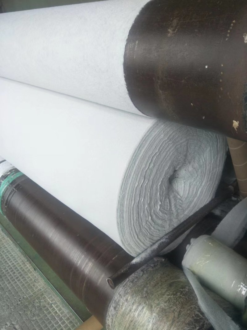绿色土工布建筑工地环保绿化专用布标准国标工程布防尘布毛毡