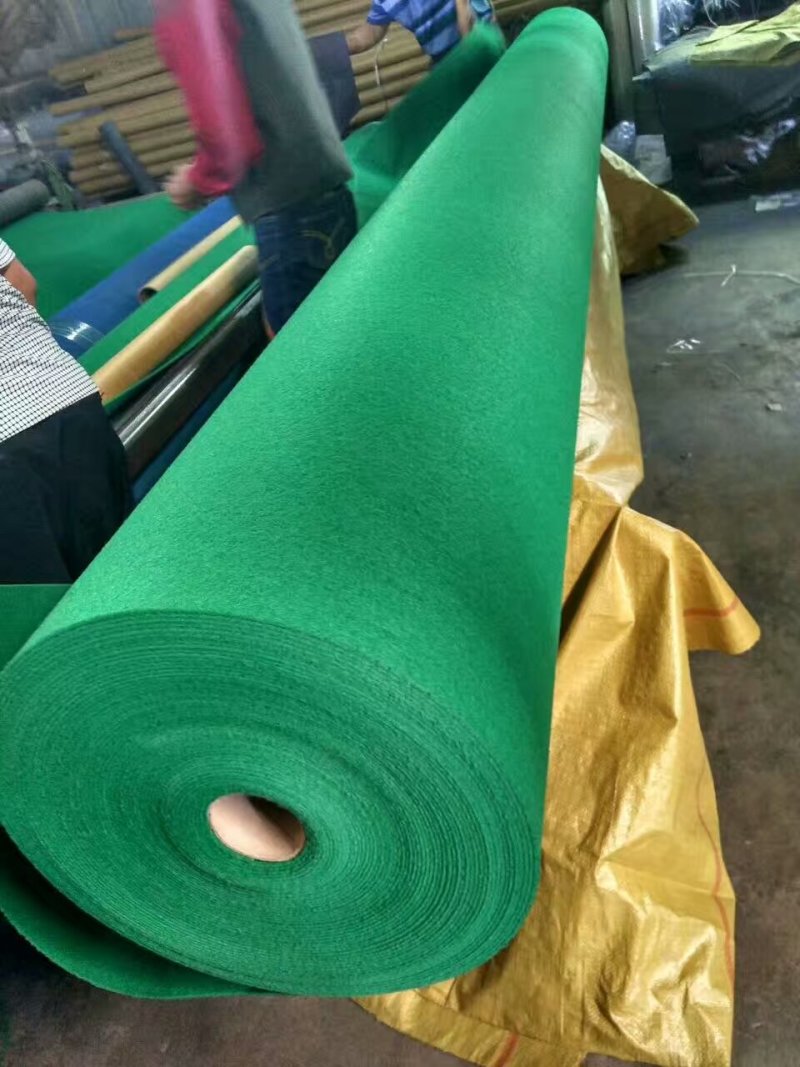 绿色土工布建筑工地环保绿化专用布标准国标工程布防尘布毛毡