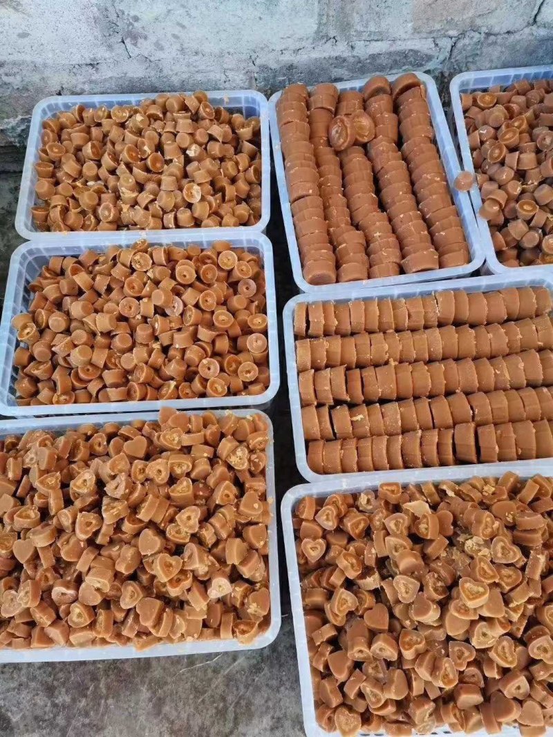 广东热销纯甘蔗红糖，味道鲜香纯正，价格合理！