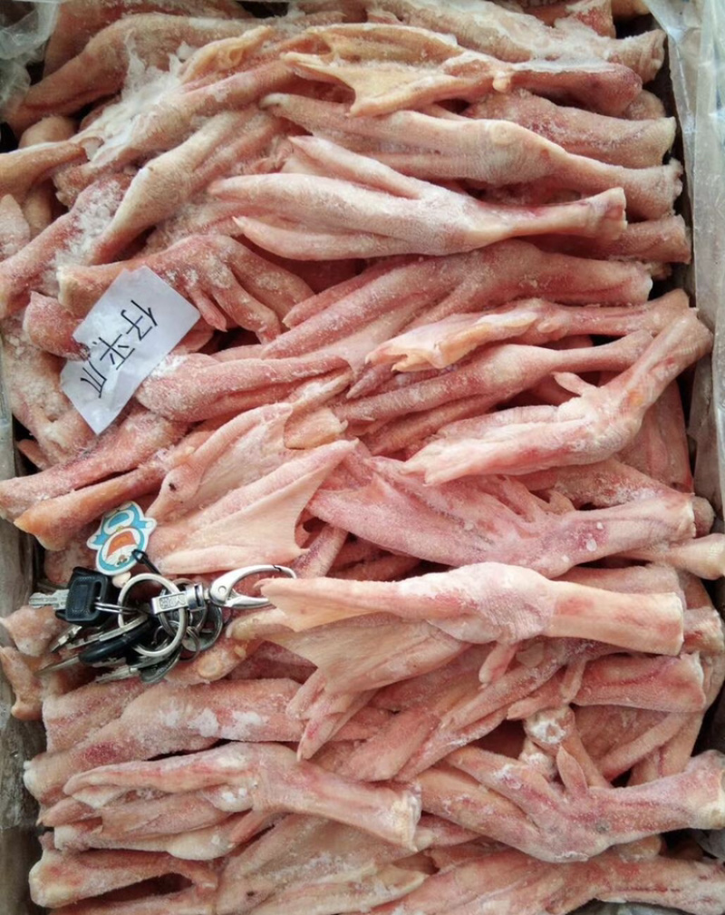 精挑大鹅掌鹅爪批发，扣汁鹅掌，大鹅掌价格
