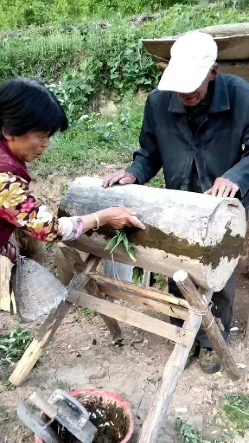陕西凤县秦岭土蜂蜜结晶蜜农家自产自销年产一次