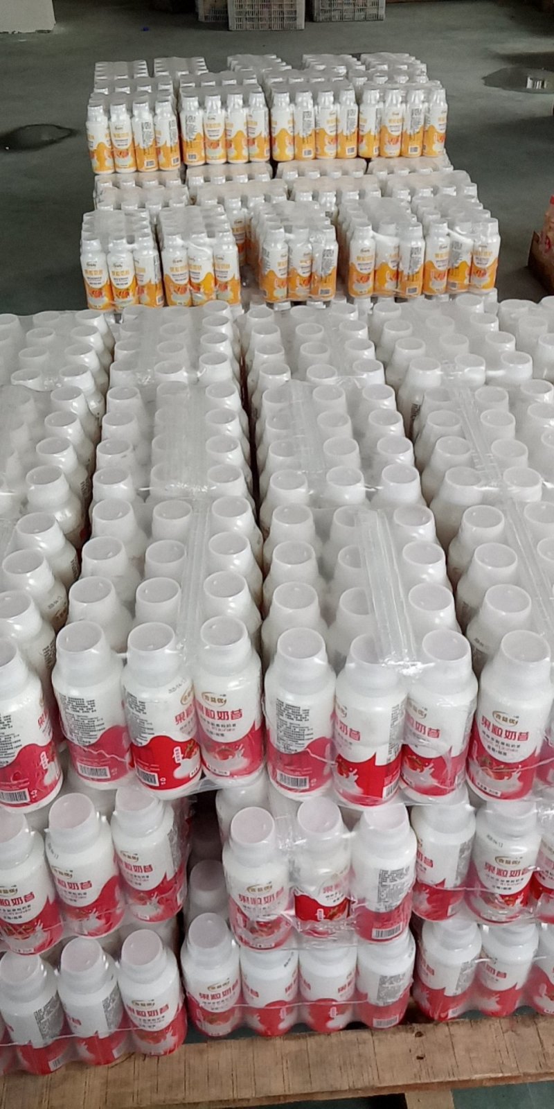 果粒酸奶厂家直销丶系列风味饮品等，量大价优