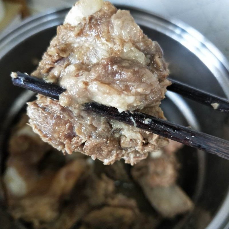 牛脖骨，牛脊骨，肋条头，长期有货，，，，