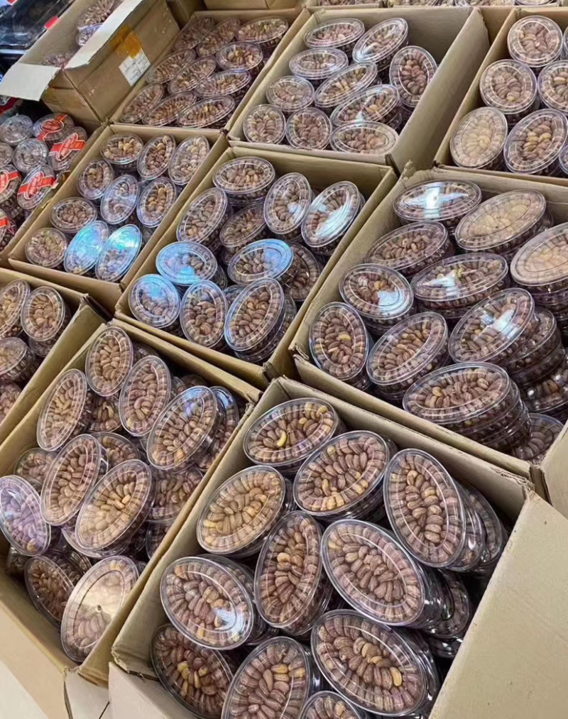 越南盐焗腰果扁盒红标68带皮炭烧腰果非油炸零食坚果