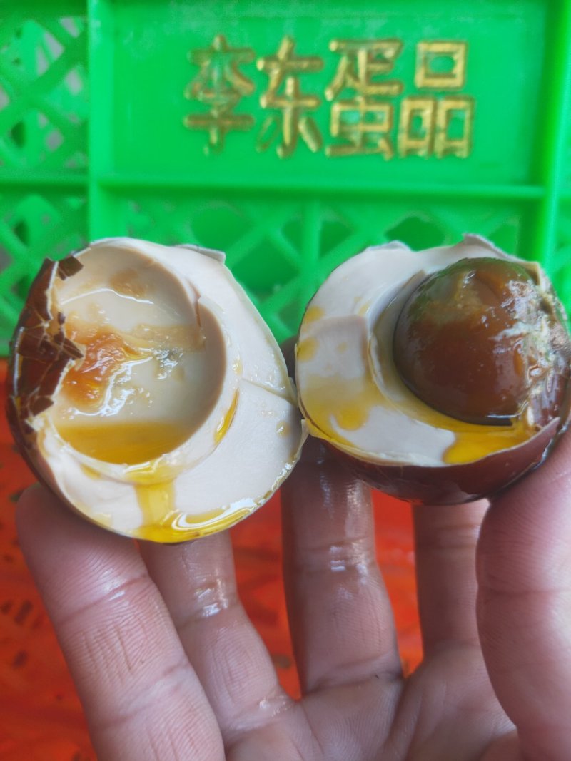 烤鸭蛋散装流油烤鸭蛋厂家直销一件也是批发价