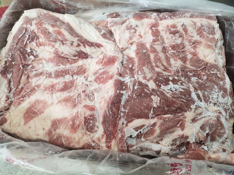 肥猪的去皮五花肉，质量保证