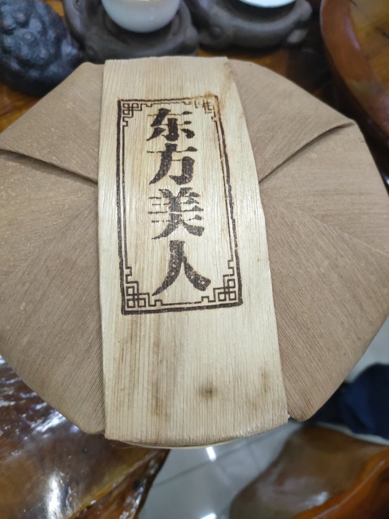 古树白茶白毫银针全部都是小芽尖清香型357克一饼