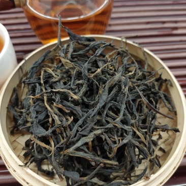 古树红茶，昔归古树红茶，香气好，特别耐，实体买过的都说好