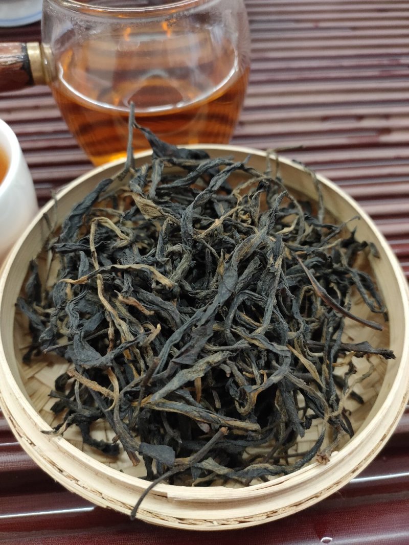 古树红茶，昔归古树红茶，香气好，特别耐，实体买过的都说好
