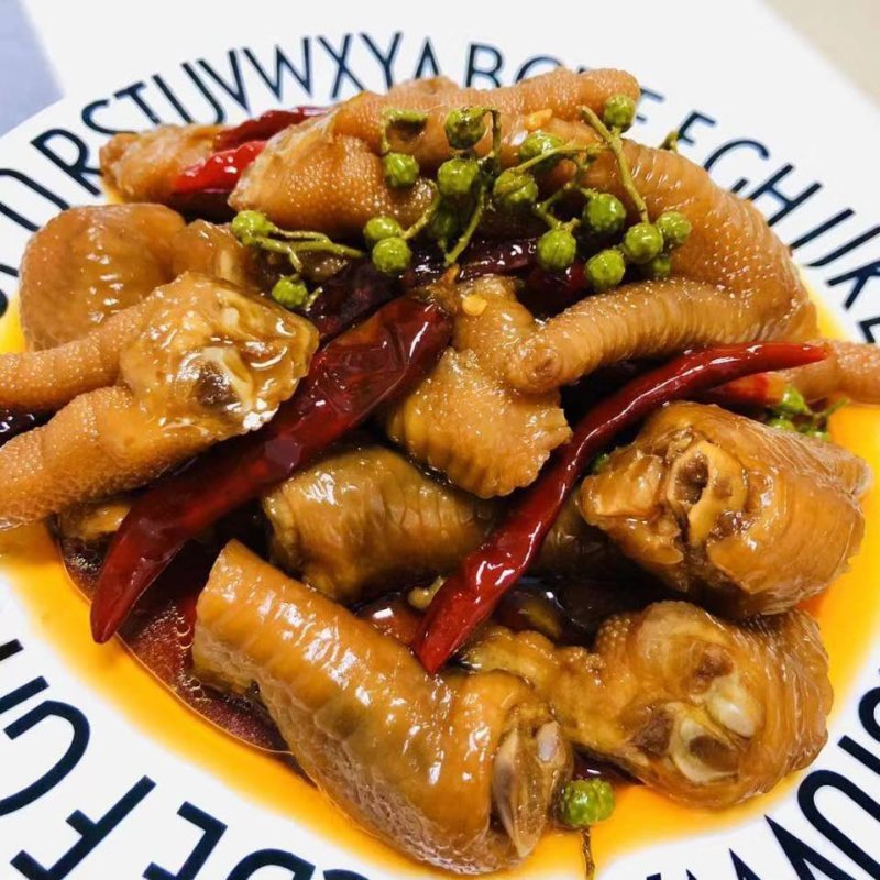麻辣鸡爪，开袋即食优质原料工厂直供量大价优全国招代理