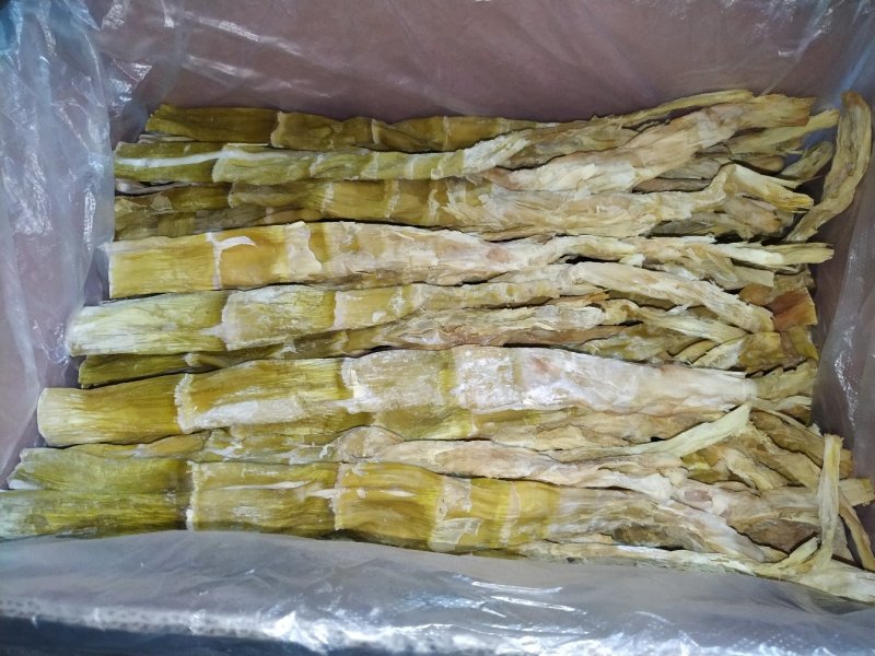 小笋干中笋，大片，弯尖八九成干。厂家产地直销。附近送货