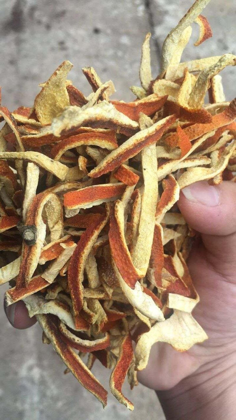 陈皮，陈皮丝，陈皮块，颜色漂亮，干度足够，大量现货供应！