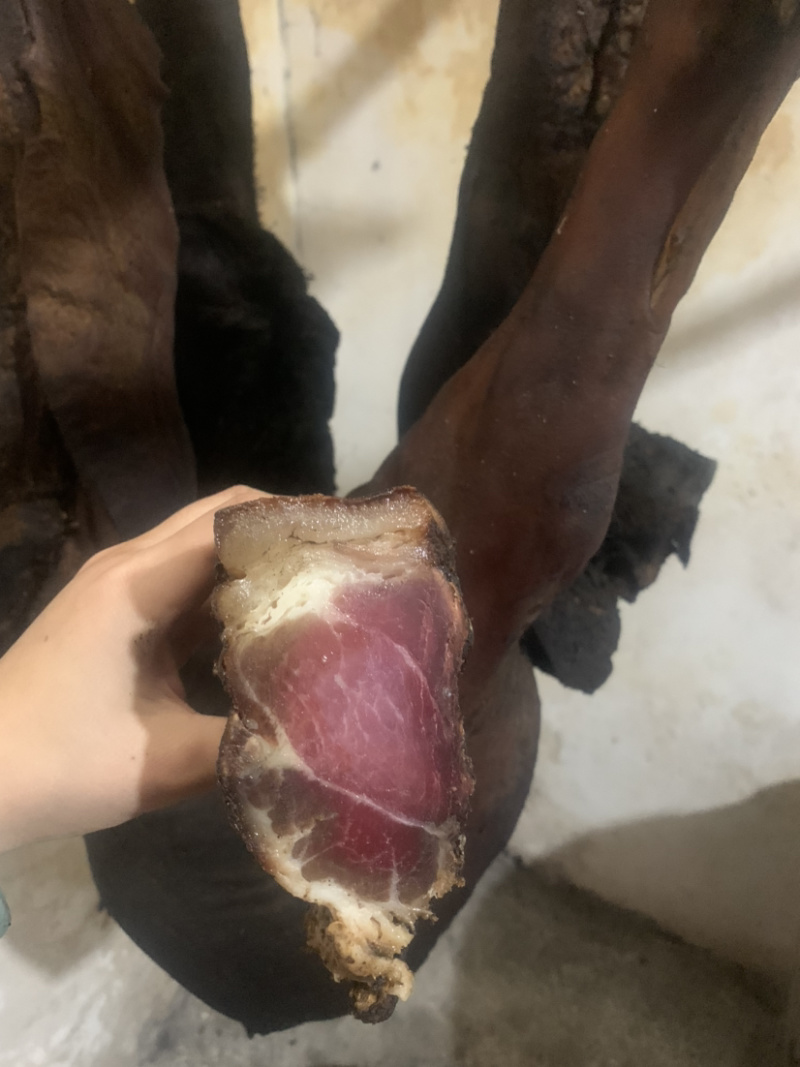 湘西桐花寨自养跑山猪农家腊肉
