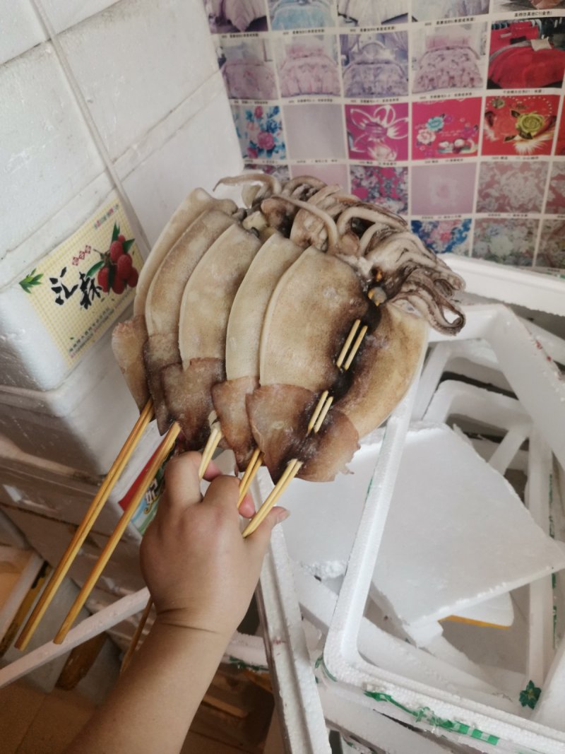 鱿鱼板串200g*50串超大轰炸大鱿鱼烧烤铁板整条包邮