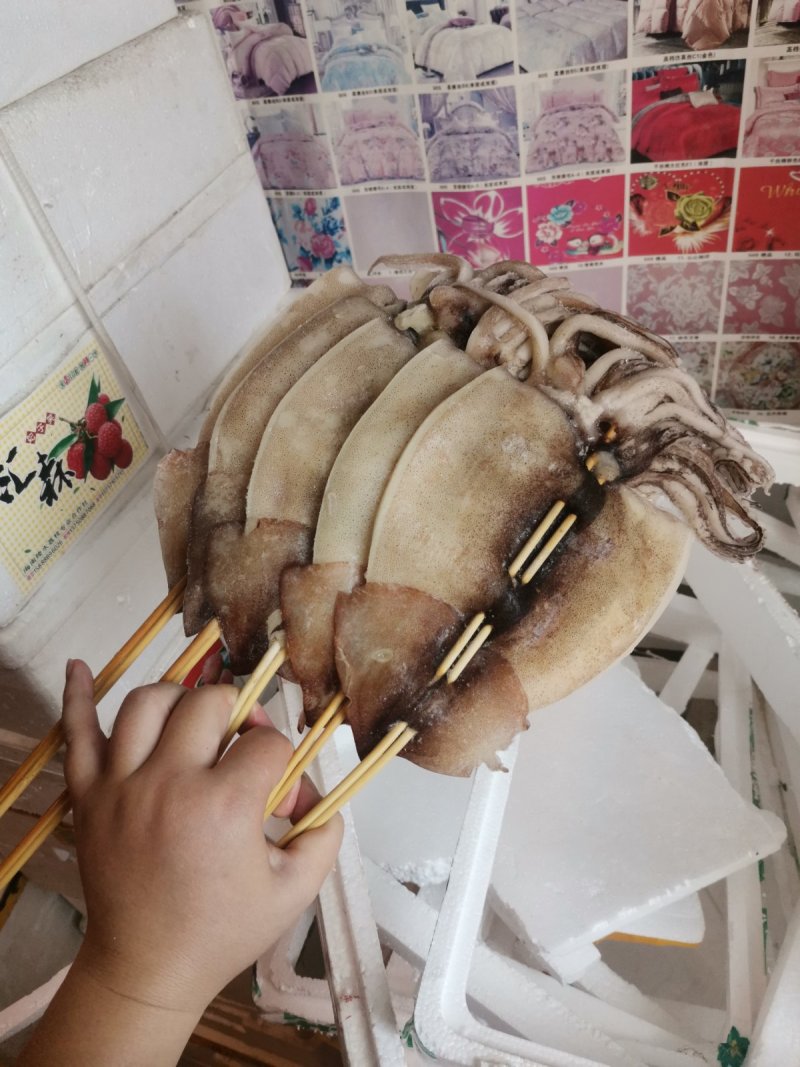 鱿鱼板串200g*50串超大轰炸大鱿鱼烧烤铁板整条包邮