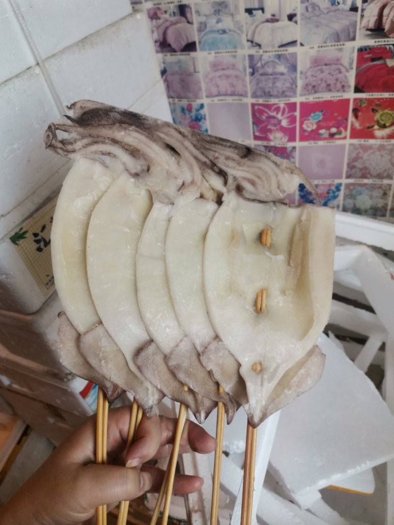 鱿鱼板串200g*50串超大轰炸大鱿鱼烧烤铁板整条包邮