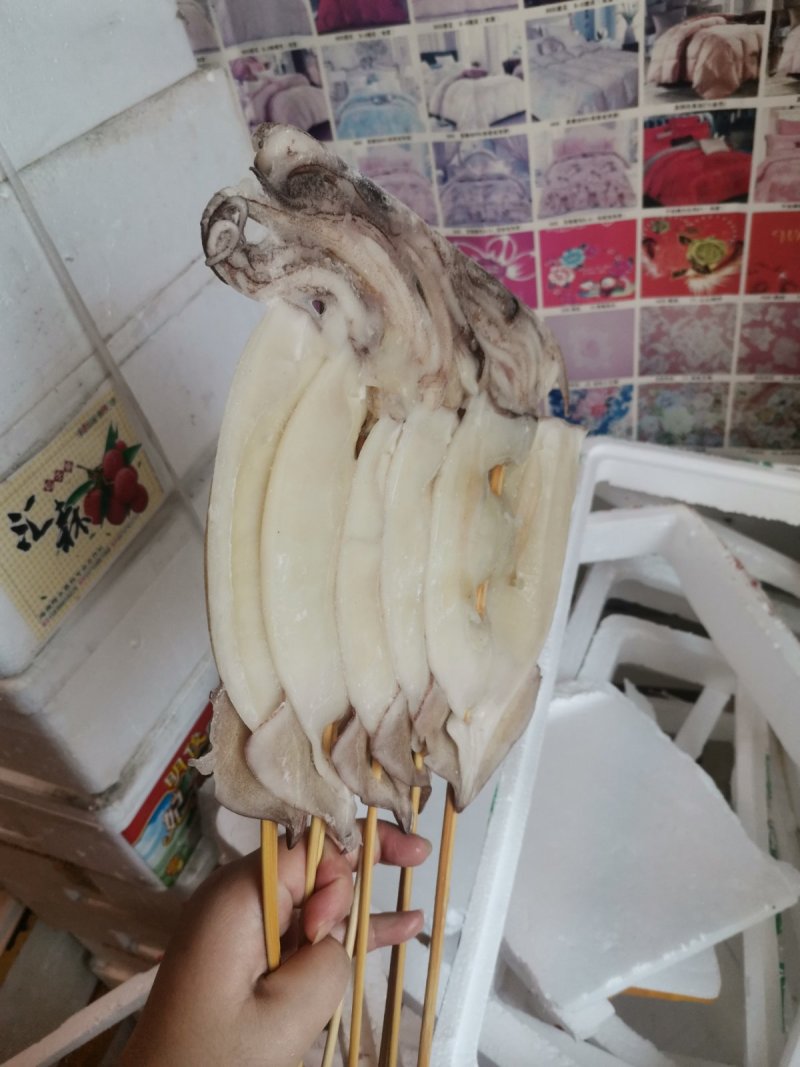 鱿鱼板串200g*50串超大轰炸大鱿鱼烧烤铁板整条包邮