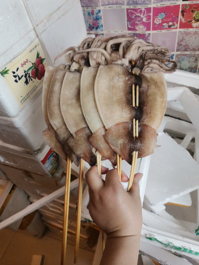 鱿鱼板串200g*50串超大轰炸大鱿鱼烧烤铁板整条包邮