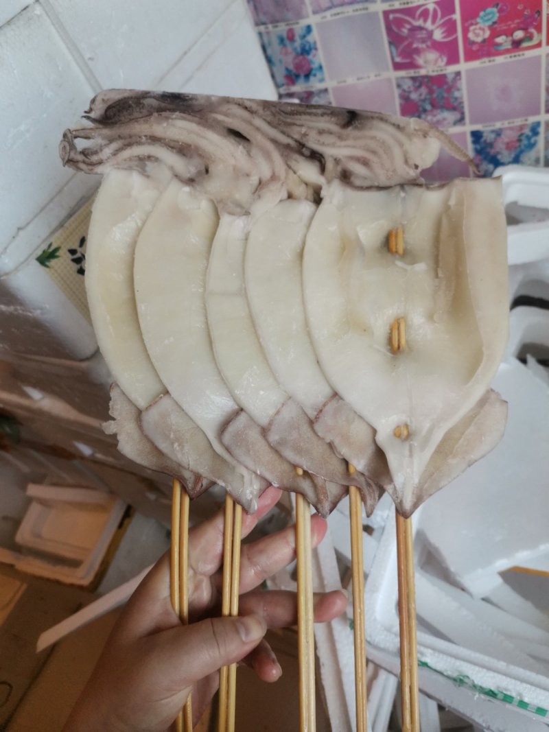 鱿鱼板串200g*50串超大轰炸大鱿鱼烧烤铁板整条包邮