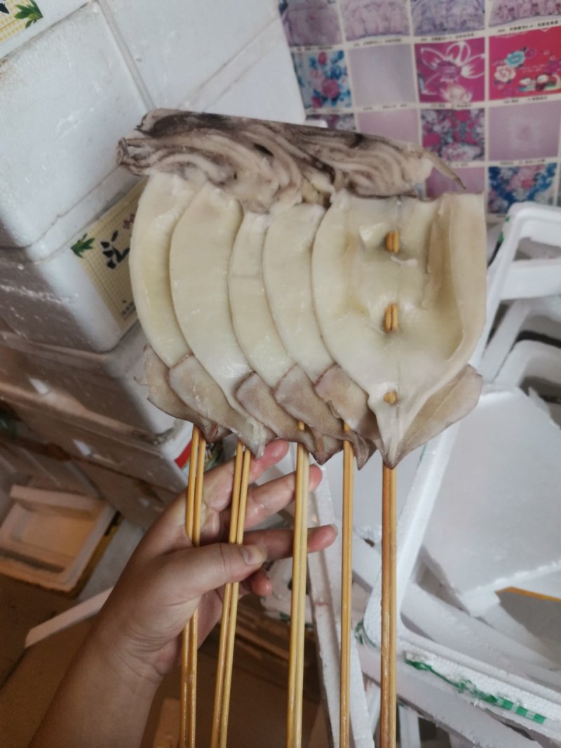 鱿鱼板串200g*50串超大轰炸大鱿鱼烧烤铁板整条包邮