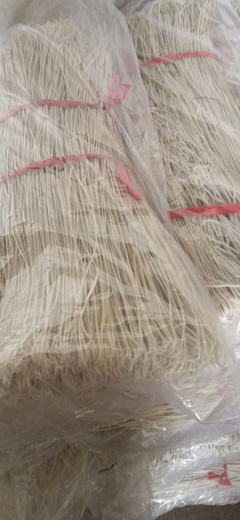 纯土豆粉条，自己加工，绿色产品
